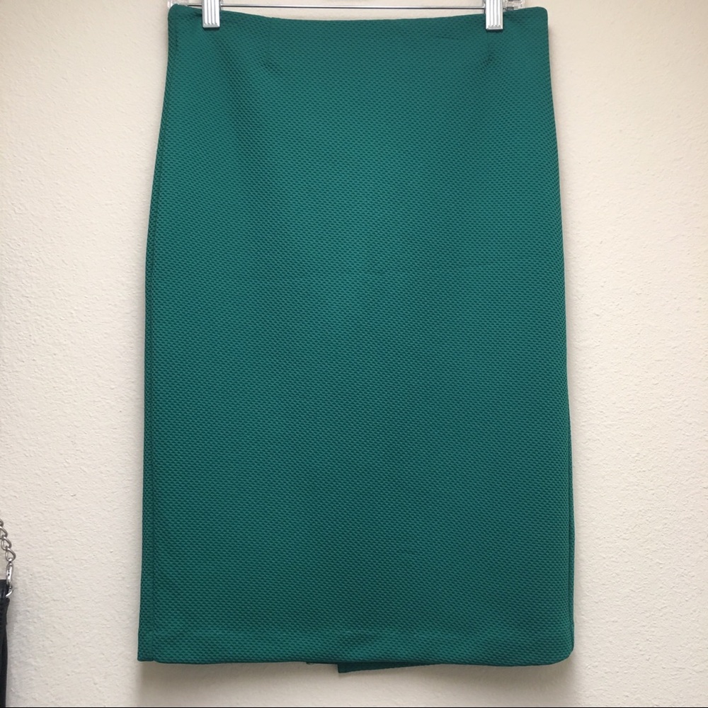 FOREVER 21 - Straight Stretchy Knit Pencil Skirt M Green